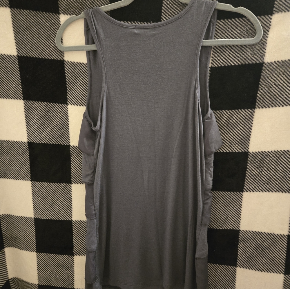 Wet Seal Charcoal Layered Tank Top - Picture 3 of 3